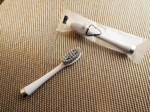 3COINS 電動歯ブラシ