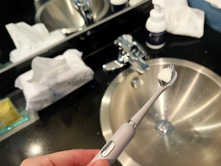 3COINS 電動歯ブラシ