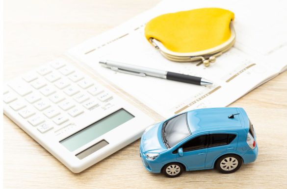 車検　自動車　家計　電卓