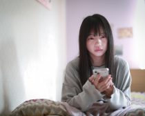 土曜ナイトドラマ『泥濘の食卓』9話より ©テレビ朝日