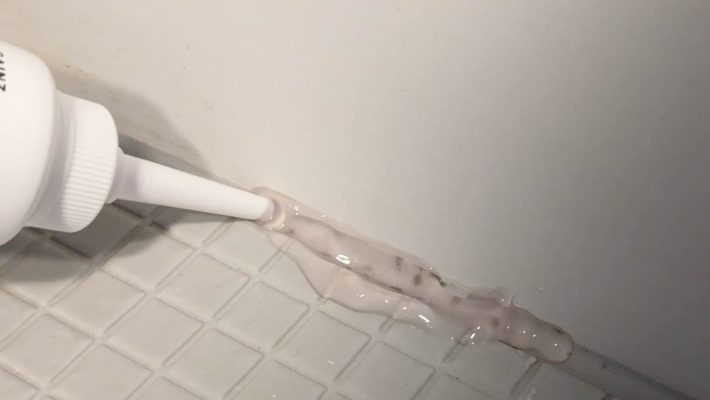 ジェルを塗っていく