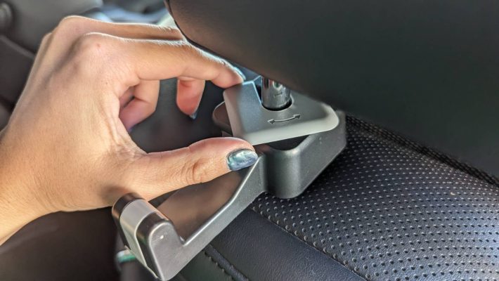 グレーの部分を回転させて固定