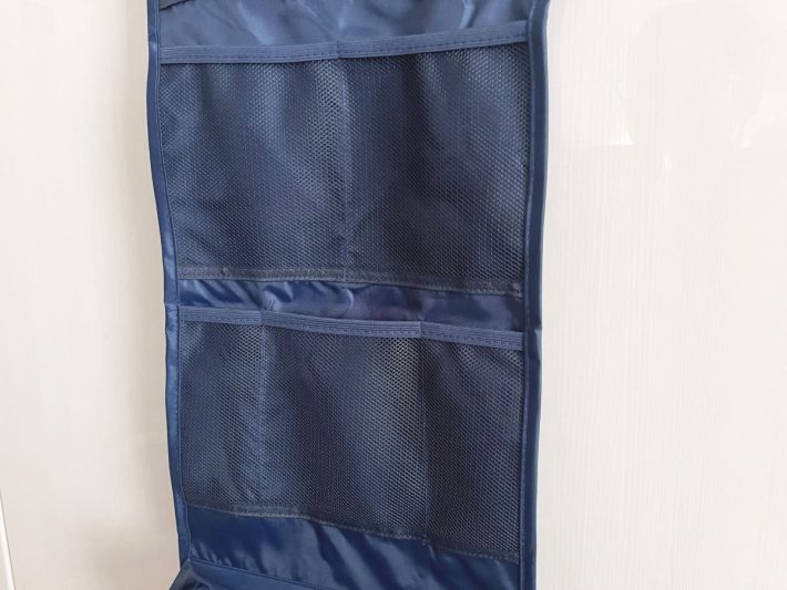 中央部分の5つのポケットも全体的に大きめ