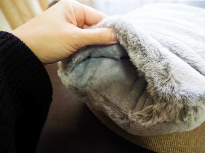 3coins_hotwaterbottle_202312_1_8