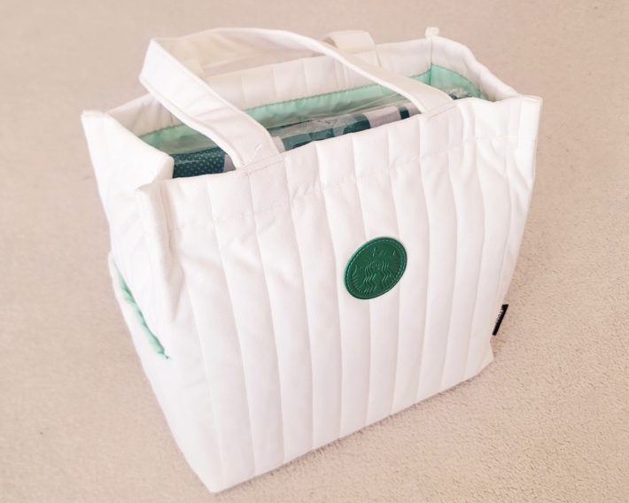 当選確率が10倍以上と言われるスターバックスの福袋