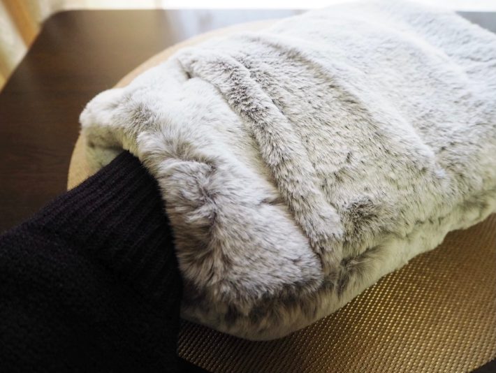 3coins_hotwaterbottle_202312_1_13