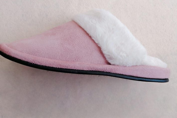 ニトリルームシューズ