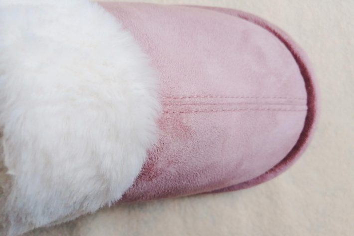 ニトリルームシューズ