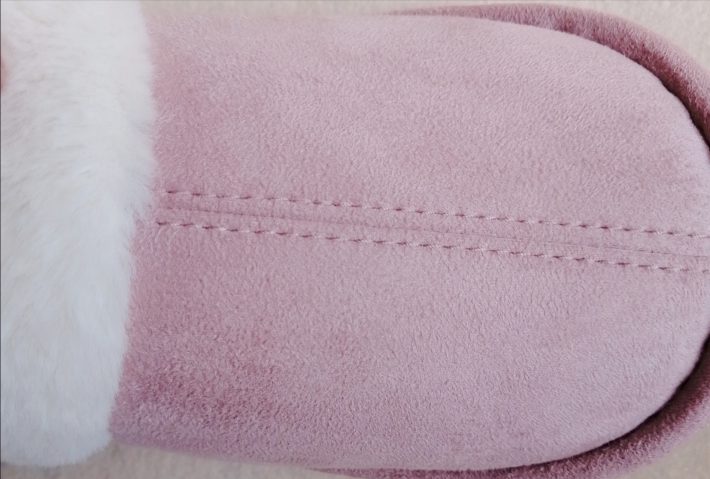 ニトリルームシューズ