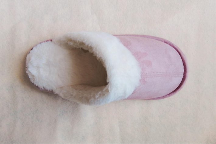 ニトリルームシューズ