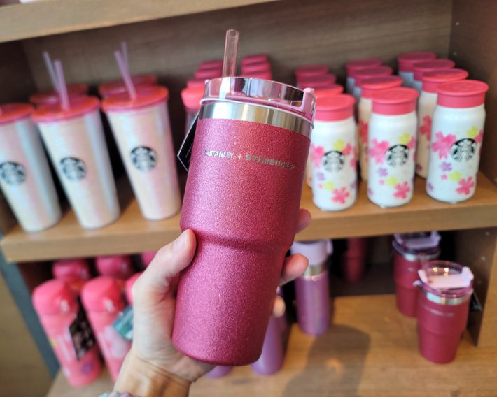 3WAYステンレスタンブラーSTANLEYグリッタービビッドピンク473ml　4600円