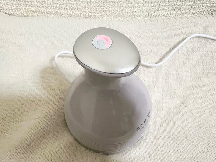 3COINS「ヘッドケアマシン」