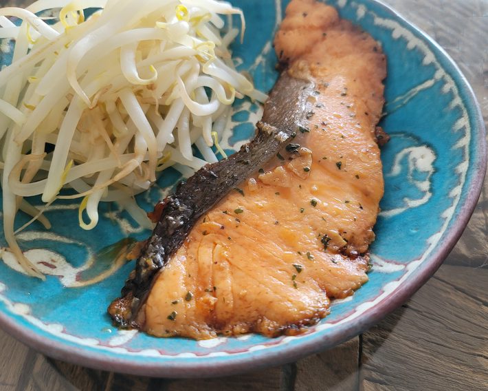 加熱の段階で焼き色がつくため、仕上がりの香りやこんがり感が際立ちます