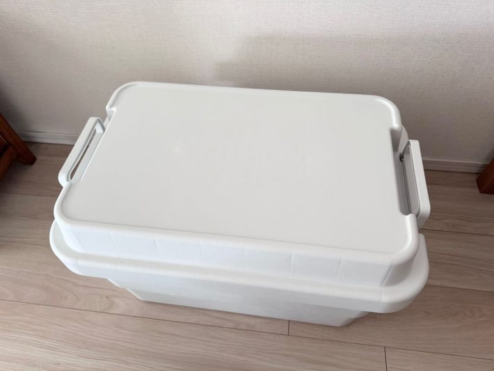 フタ部分の耐荷重は全てのサイズが約100kg