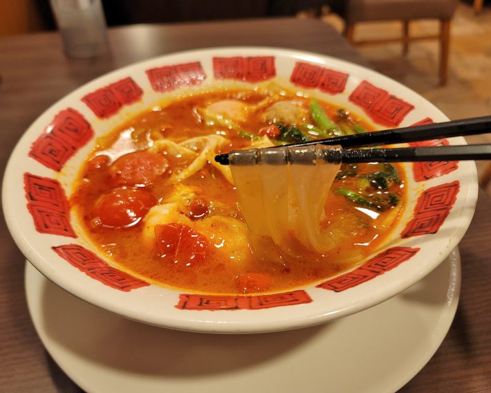 「麻辣湯」（989円）