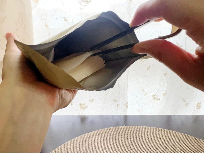 ダイソー　フェイスマスクトング