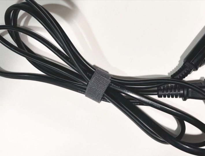 家じゅうのコードやケーブル類がすっきり