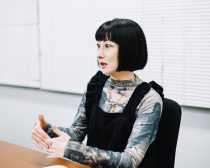 鳥居みゆきさん