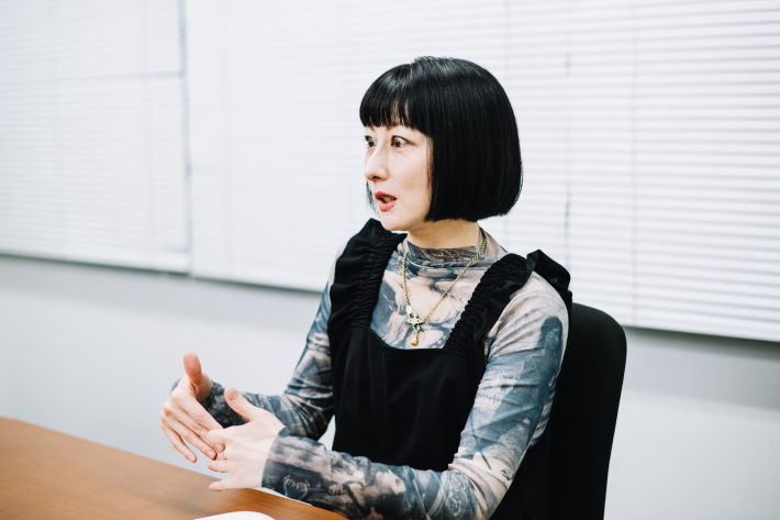 鳥居みゆきさん