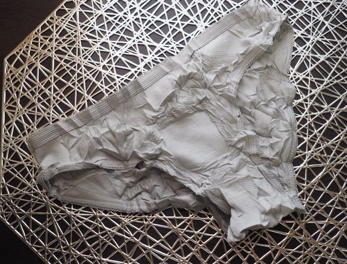 3COINS「圧縮ソックス＆ショーツ」