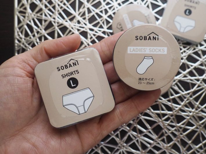 3COINS「圧縮ソックス＆ショーツ」