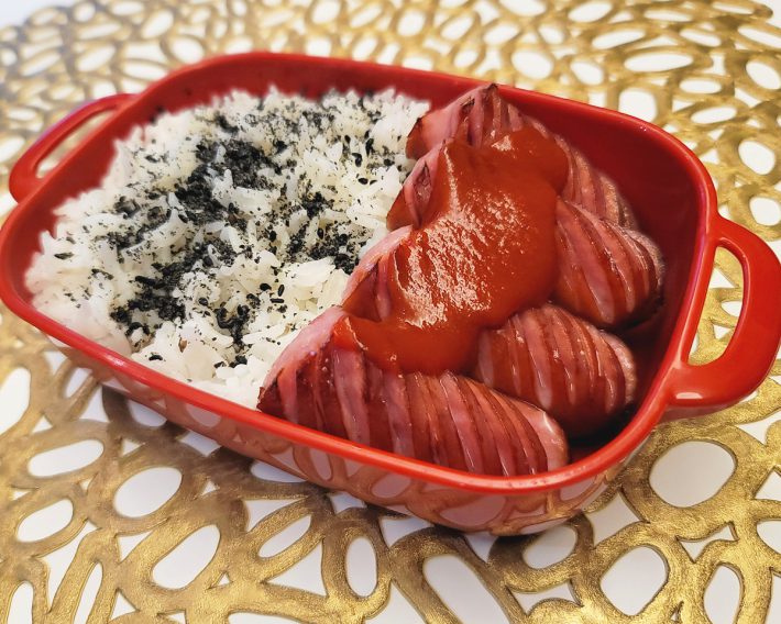 ローソンストア100で大ヒットしたウインナー弁当を真似して作ってみたお弁当