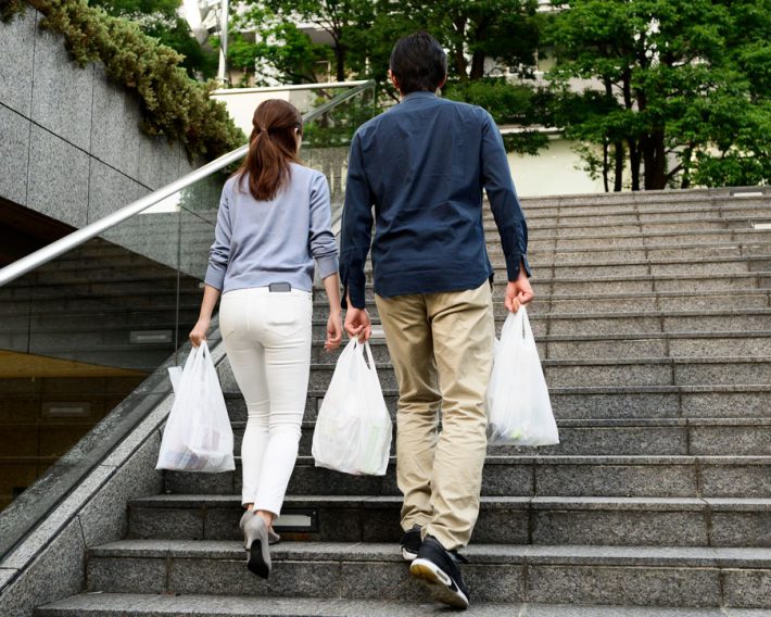 親戚の結婚式に行った夫