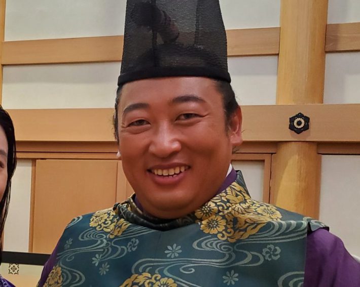 ロバート秋山が6位「演技がうまい芸人」ランキング！朝ドラ出演中の“愛されコント師”が1位