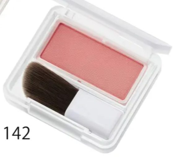 パウダー チーク 各506円(税込)142 (写真はちふれ公式HPより引用。以下同じ)