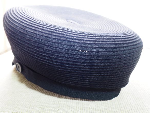 無印「UVカット 洗えてたためる キャスケット」