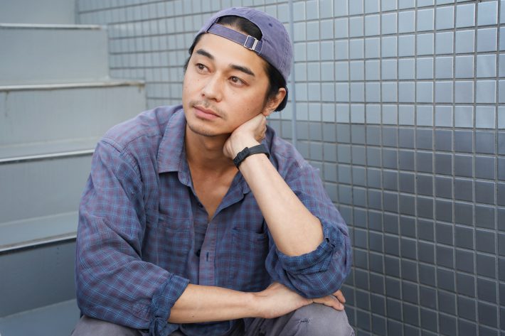 『世界の果てに、東出・ひろゆき置いてきた』