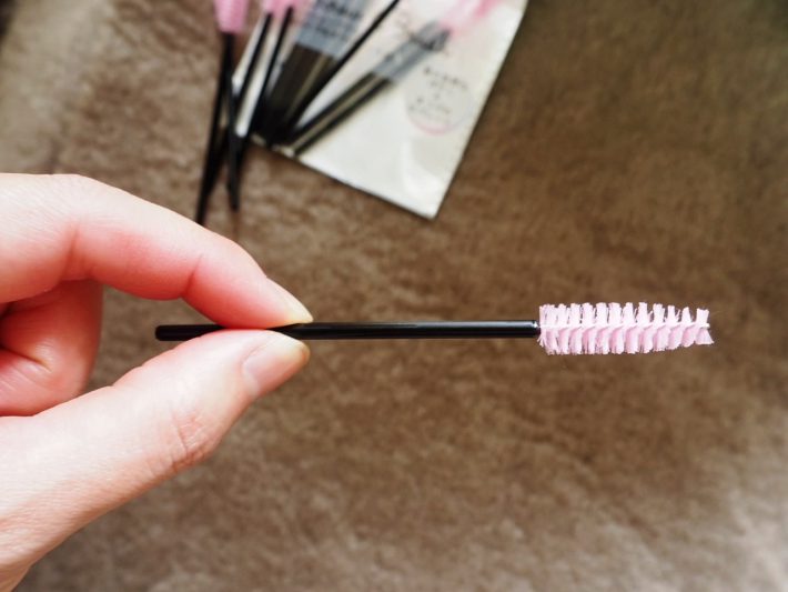 スクリューブラシ