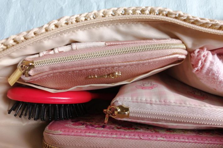 ラウンドミニクロシェバッグ