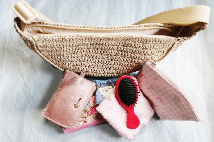 ラウンドミニクロシェバッグ