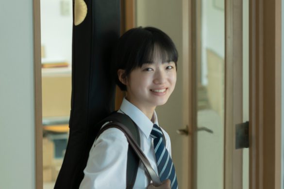 映画『違国日記』