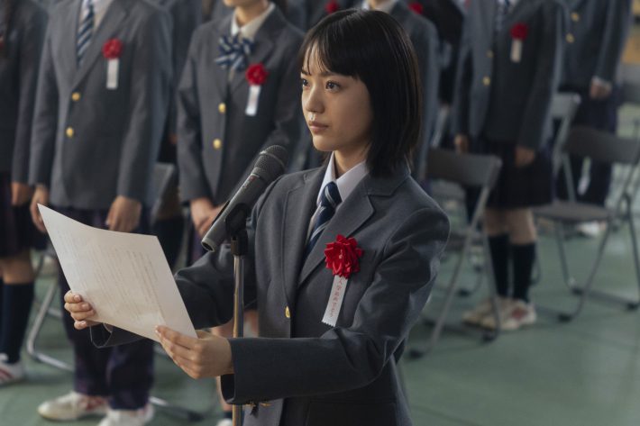 映画『違国日記』