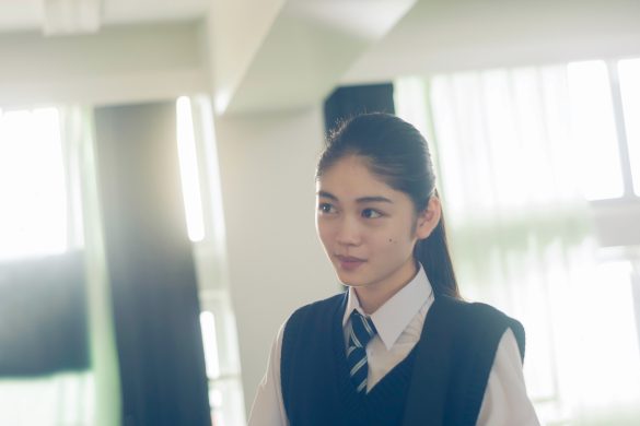 映画『違国日記』