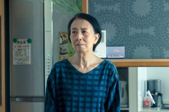 映画『違国日記』