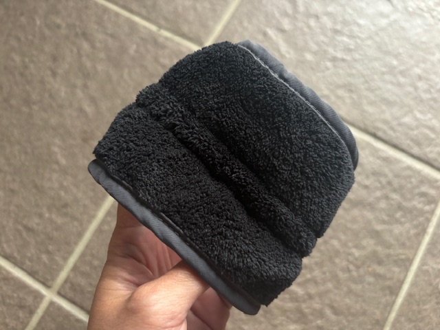 裏地のマイクロファイバー