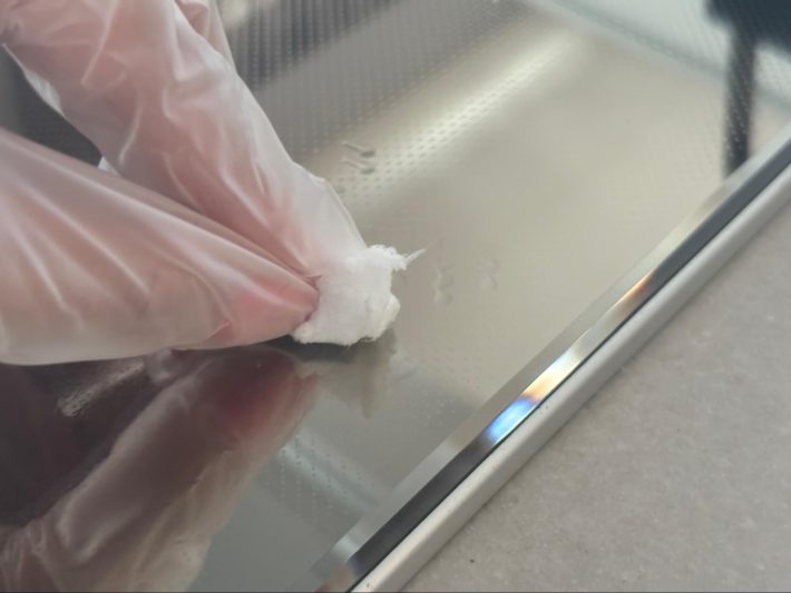 油ハネを拭いても伸びない