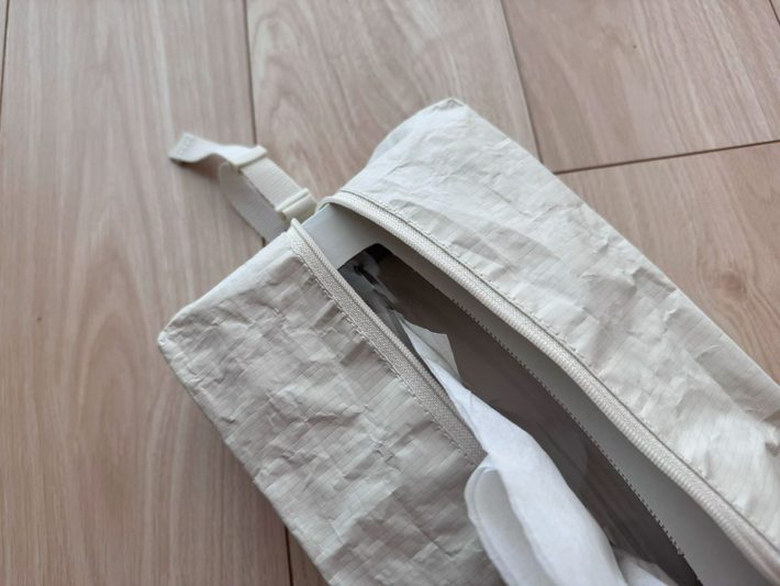 ボックスティッシュなども入れられるLサイズ