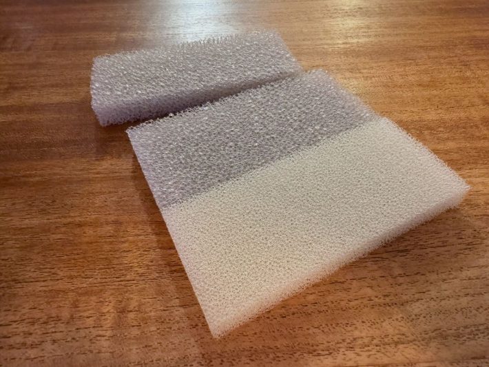 定番、泡立ちやわらか、厚さ15％増量タイプを比較