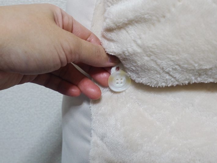 3COINS「2way背もたれクッション」