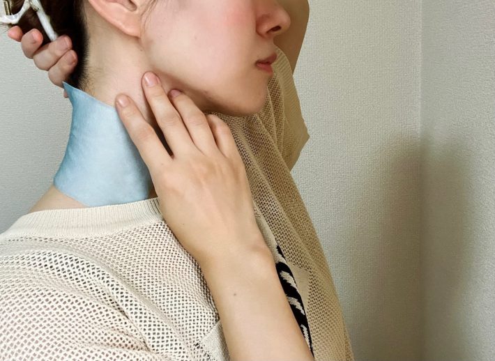 「めぐりズム ひんやり首もとパック」