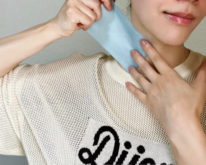 「めぐりズム ひんやり首もとパック」