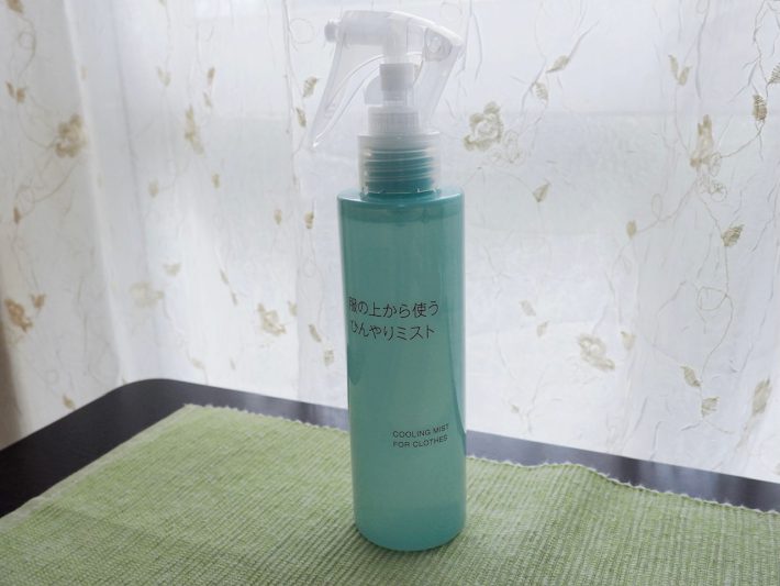 無印良品「服の上から使う ひんやりミスト」