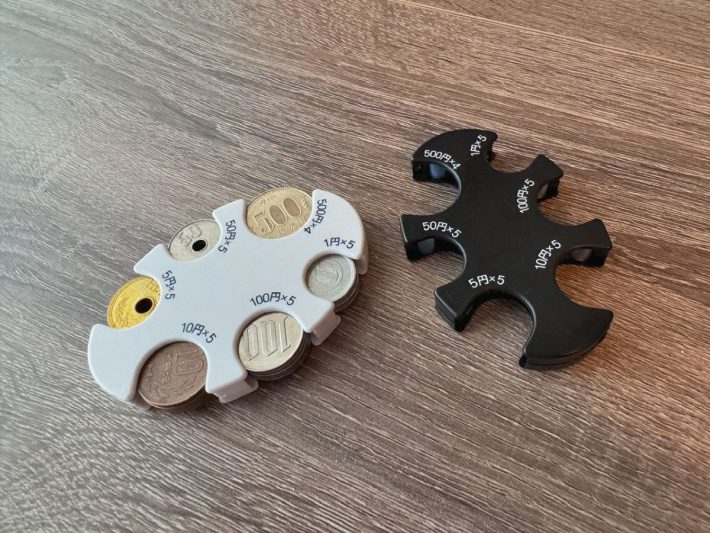 セリアで発見したコインホルダー