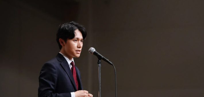 （画像：大空 幸星おおぞら こうき公式サイトより）