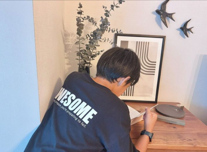 セリアのダブルマンスリー手帳