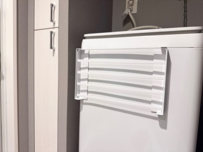 元々洗濯機に備え付けられていたような見た目